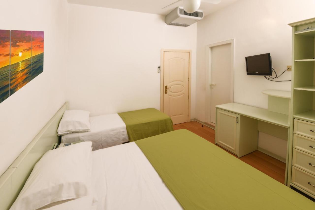 Hotel La Rosa Cattolica Eksteriør billede