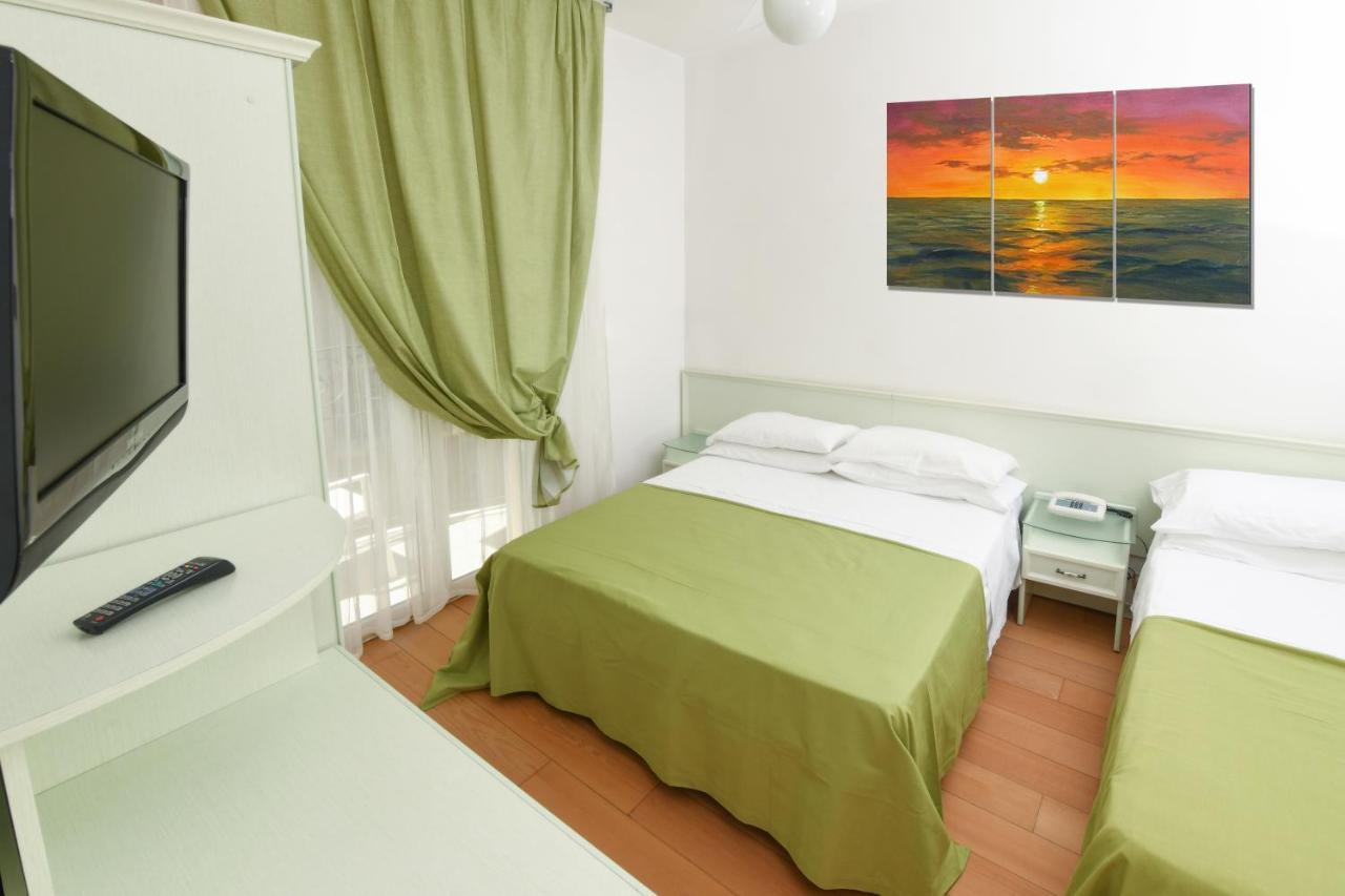 Hotel La Rosa Cattolica Eksteriør billede