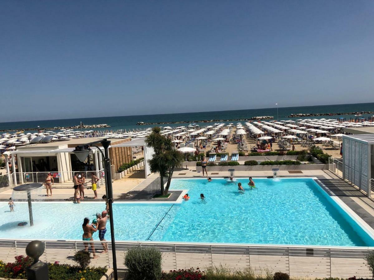 Hotel La Rosa Cattolica Eksteriør billede